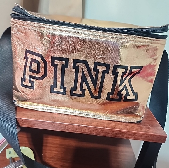 Free With The Purchase Of Any Pink Clothing Over $100 - Picture 1 of 2